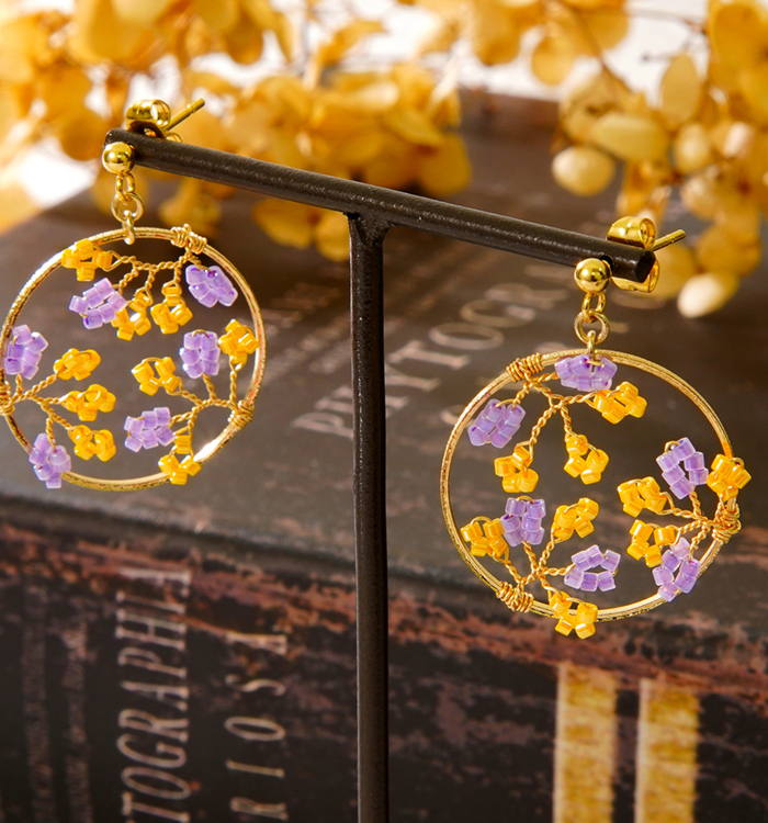 秋の窓辺 さつまいも カラー ポストピアス No.5XA-0024-00の通販